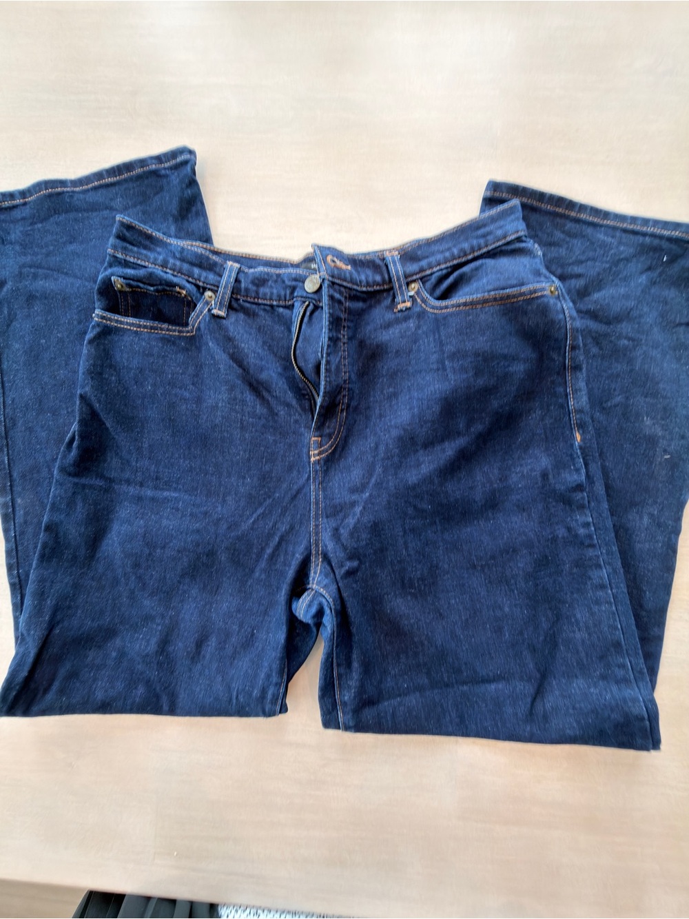 Banana Republic Women's Straight Leg Jeans in Dark Indigo - Size 12
